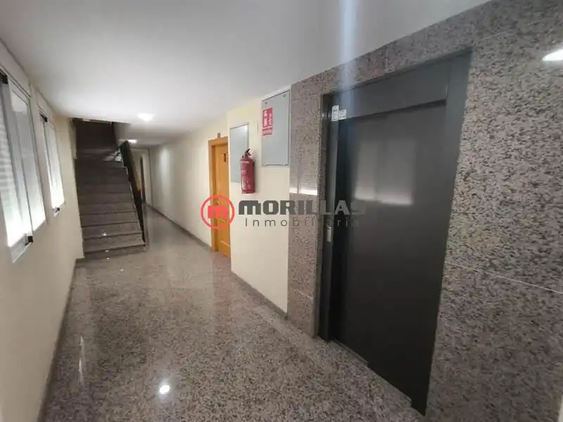 Wohnung zum Verkauf in Calasparra mit Abstellraum und Balkon