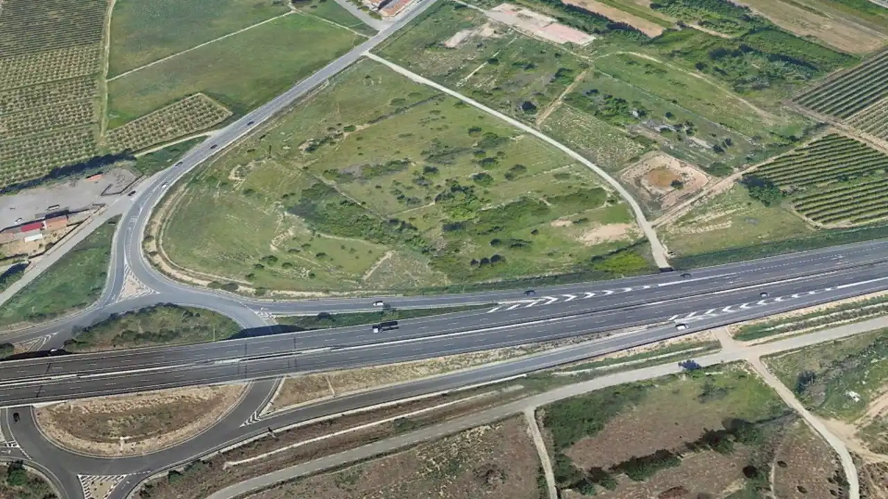 Rustikales Grundstück zum Verkauf in Sector Sur 10 Boviles, imagen 3
