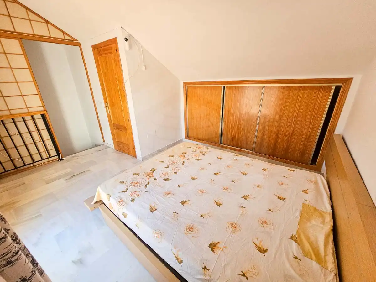 Dormitori de Casa adosada en venda en Cártama amb Terrassa
