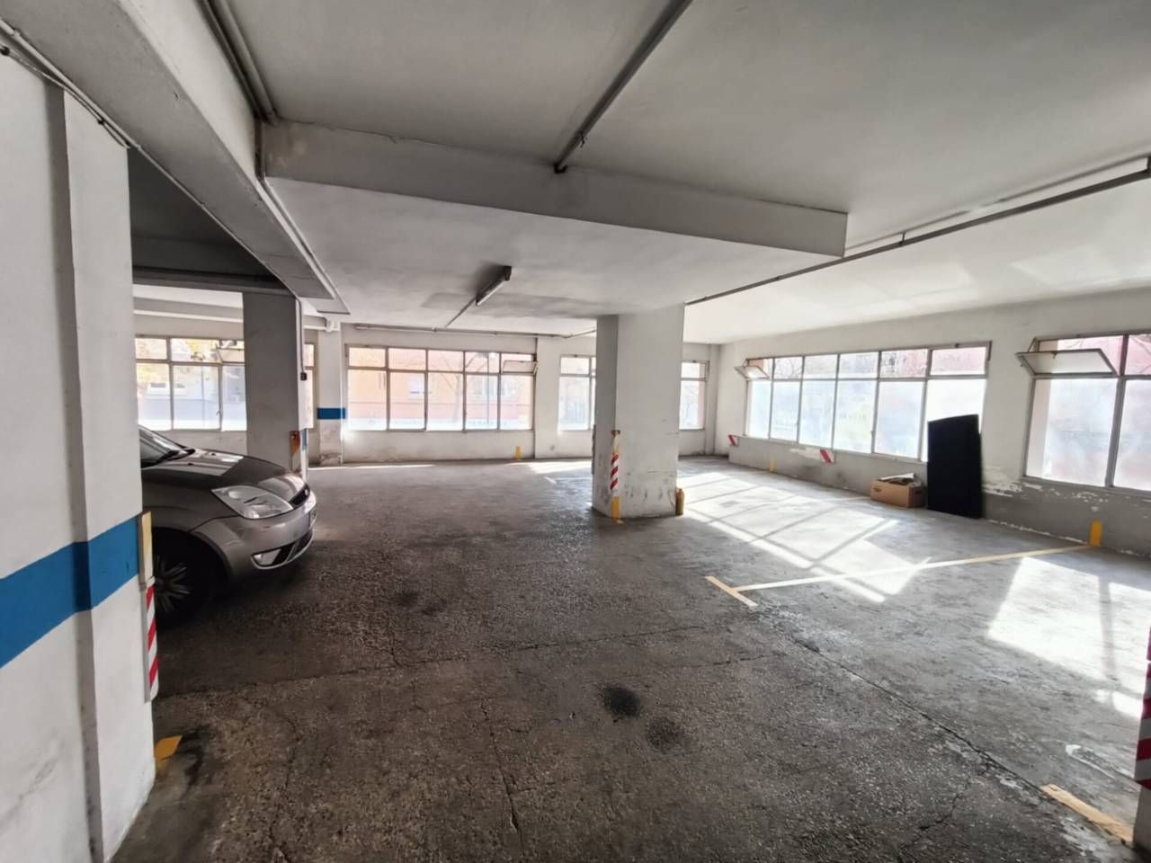 Aparcament de Garatge en venda en Girona Capital