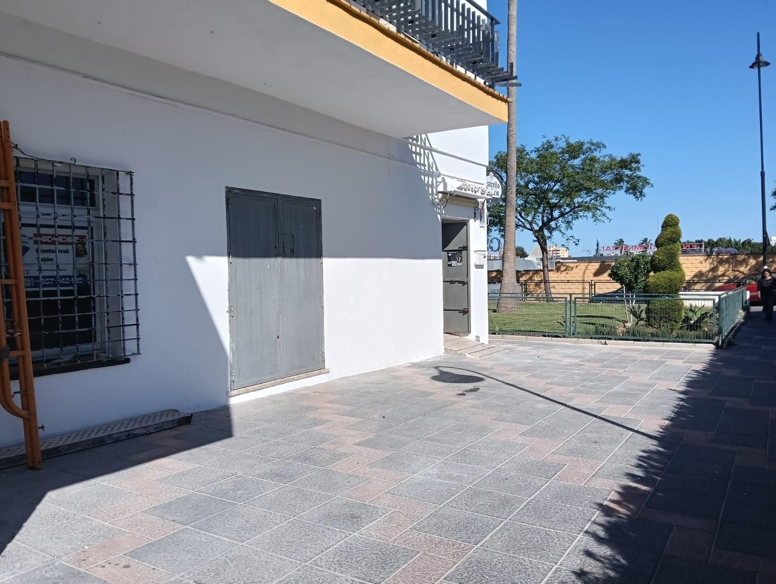 Exterior view of Premises for sale in Mijas