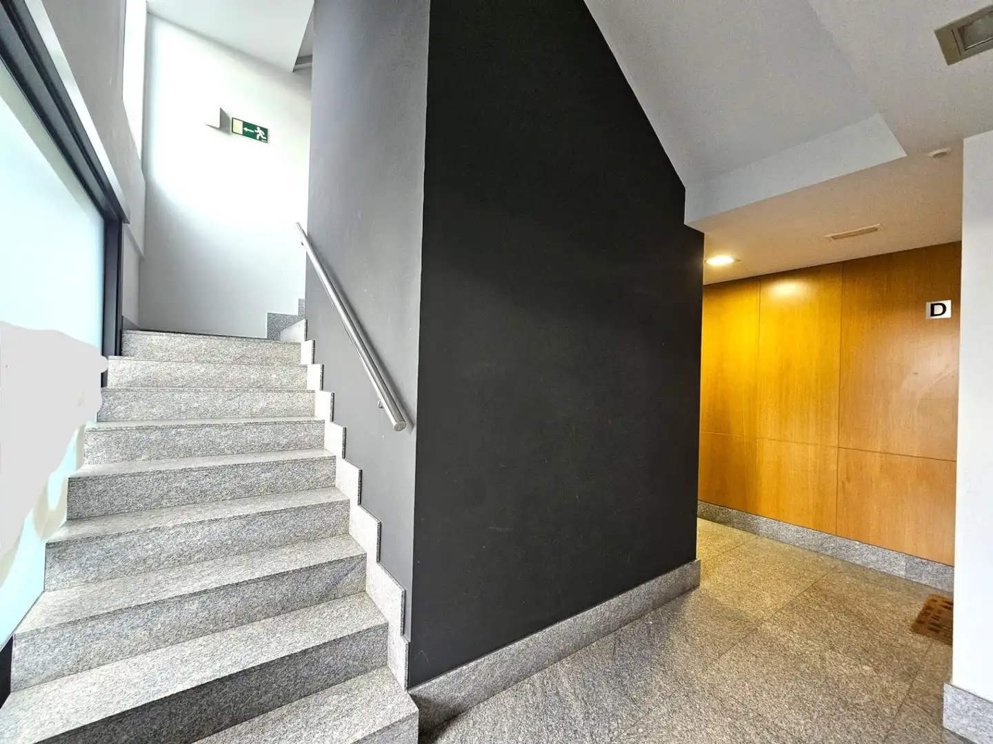 Piso en venta en Donostia - San Sebastián  con Calefacción, Jardín privado y Terraza