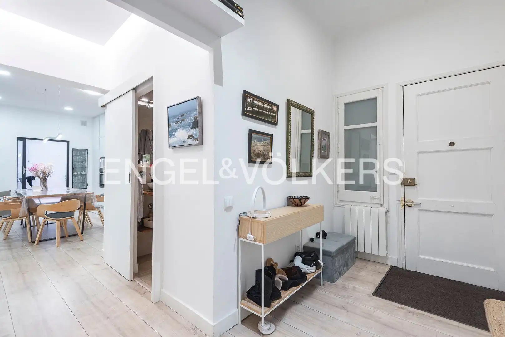 Flat for sale in Barcelona  with Air Conditioner, Heating and Parquet flooring