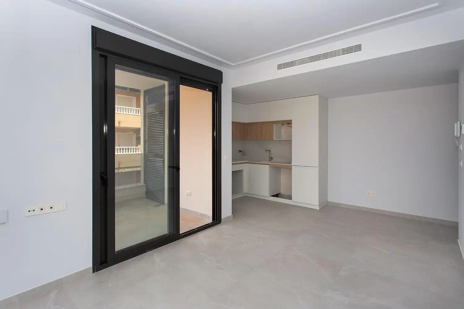 Apartment with pool for sale in Calle RAMON GALLUD, imagen 8