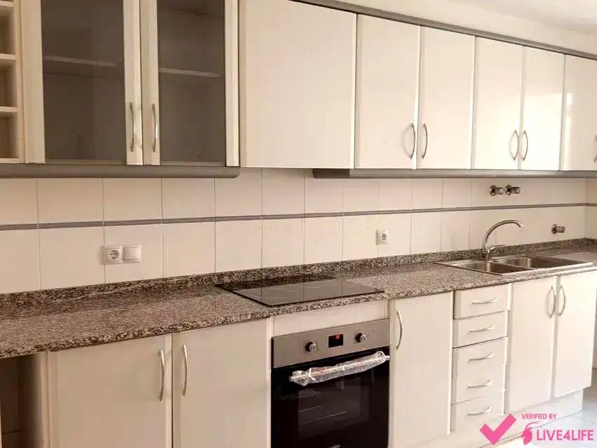 Kitchen of Flat for rent in Valencia  with Air Conditioner, Heating and Furnished