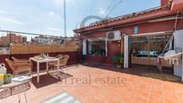 Exterior view of Attic for sale in  Barcelona Capital  with Air Conditioner and Terrace