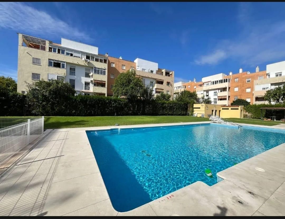 Piscina de Pis en venda en Mairena del Aljarafe
