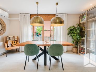 Casa con balcone in vendita a Carrer del Cid