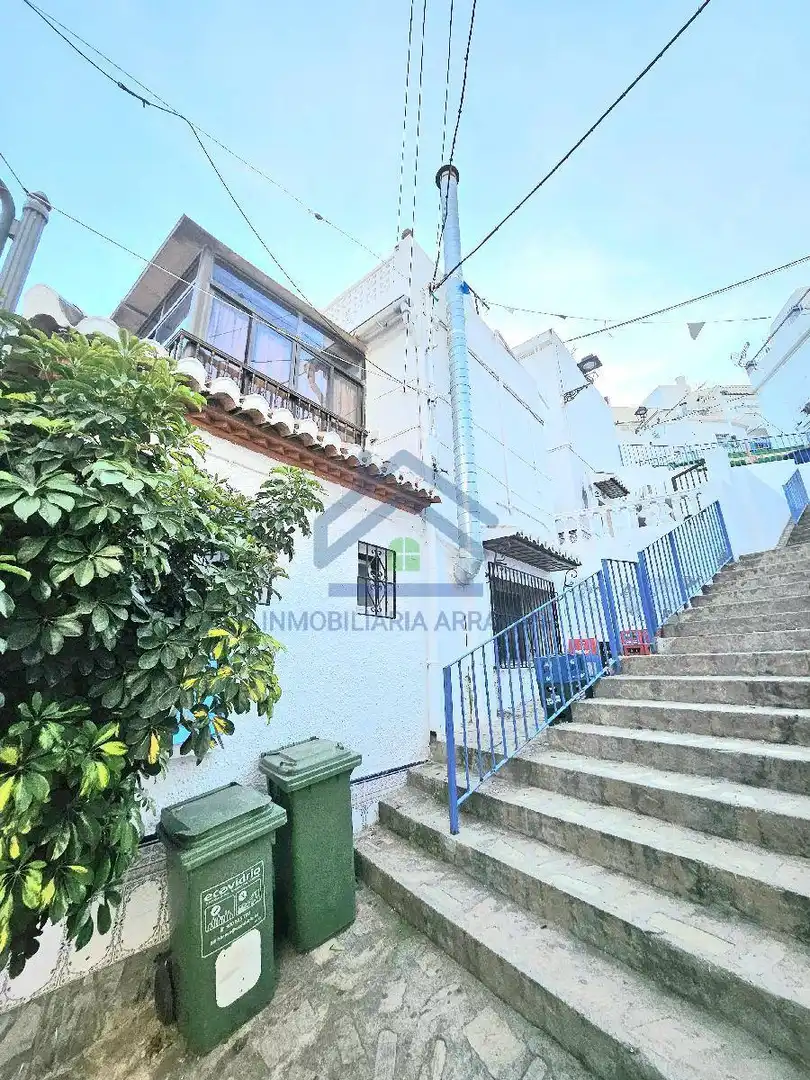 Exterior view of Houses for sale in Salobreña  with Terrace and Storage room