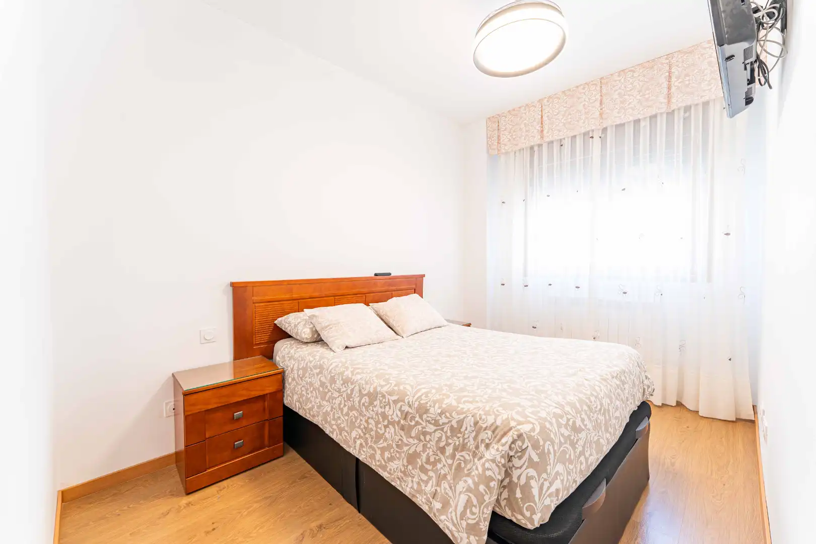 Bedroom of Flat for sale in Móstoles  with Air Conditioner, Heating and Private garden