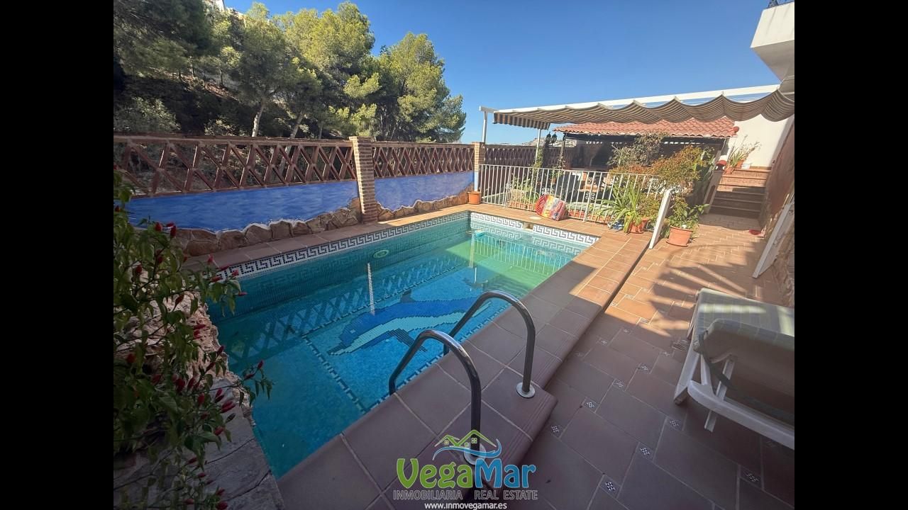 Swimming pool of House or chalet for sale in Almuñécar  with Air Conditioner, Private garden and Terrace