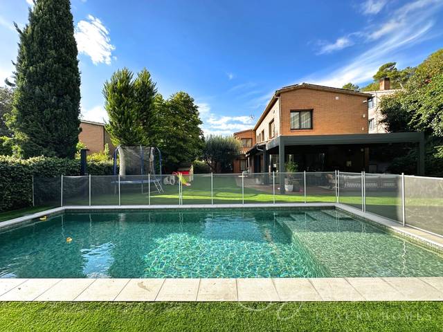 Casa-chalet en Alquiler en Calle Ocea Atlantic, s/n en Golf - Can Trabal