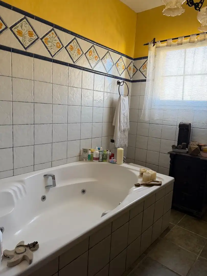 Bathroom of Houses for sale in Chiclana de la Frontera  with Air Conditioner, Private garden and Swimming Pool