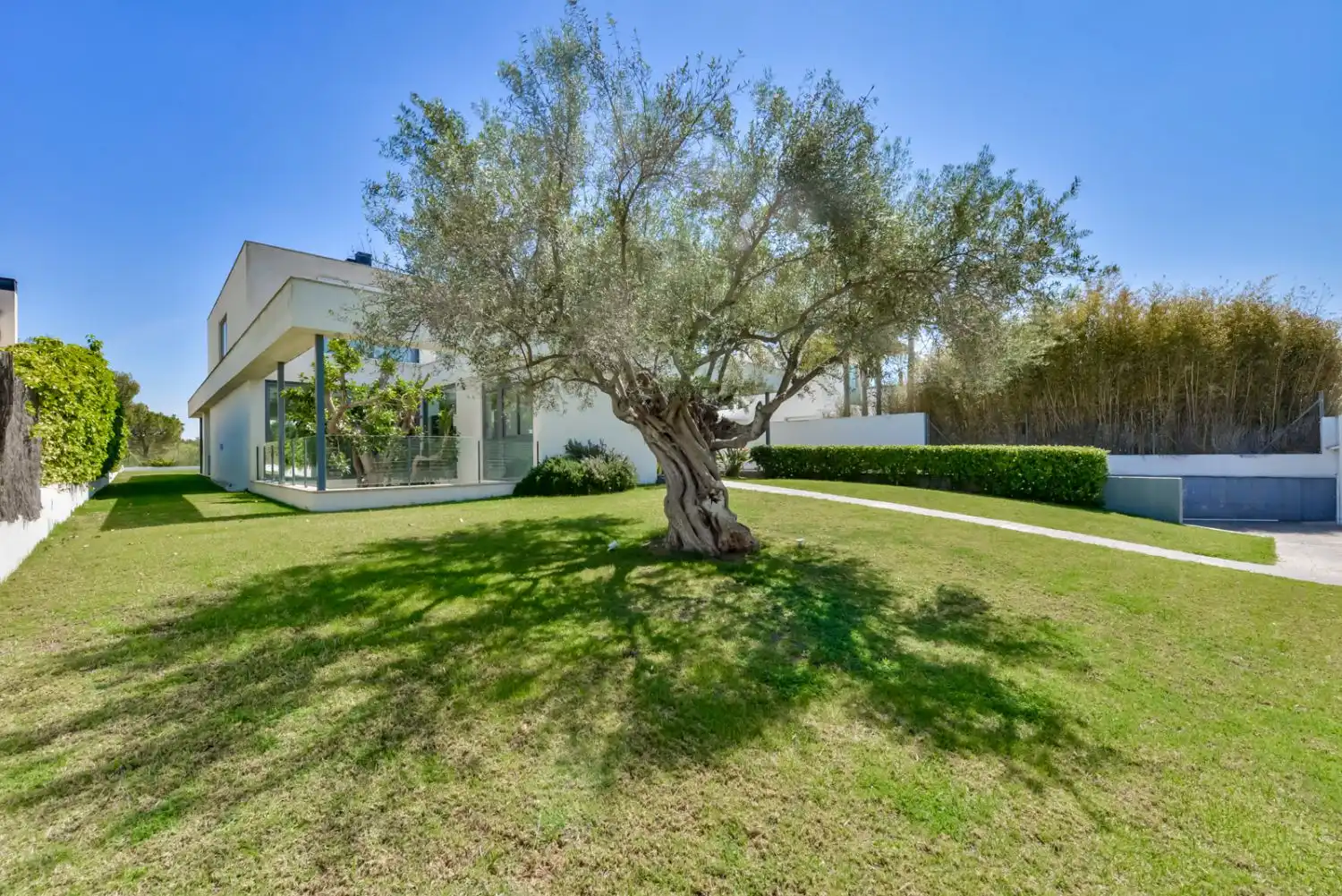 Chalet con piscina en venta en Torre en Conill - Cumbres de San Antonio, imagen 15
