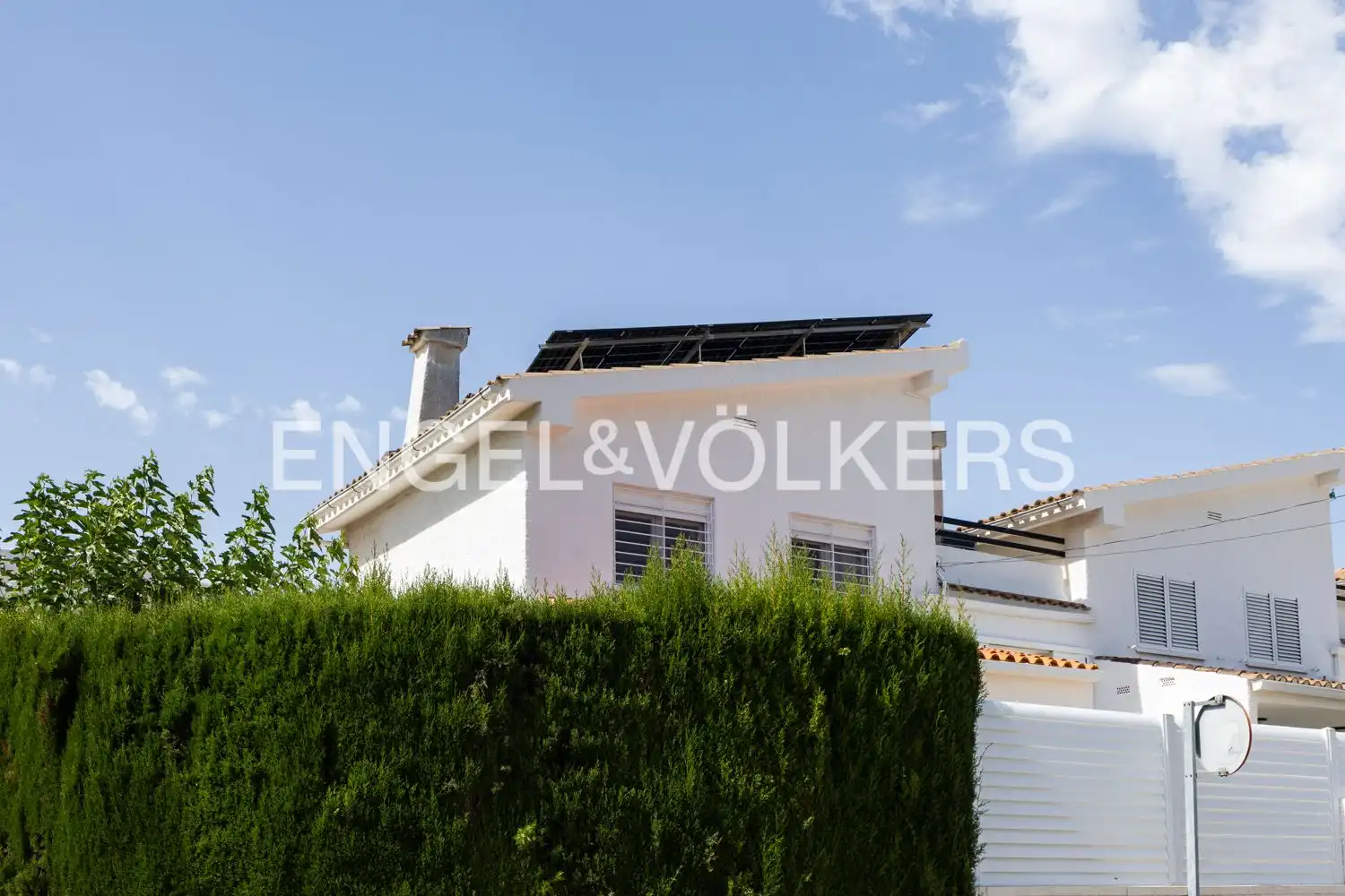 Vista exterior de Casa o chalet en venta en Benicasim / Benicàssim con Aire acondicionado, Calefacción y Jardín privado