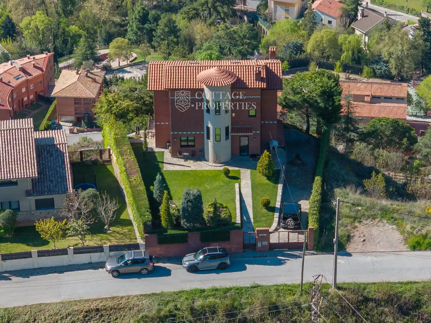 Exterior view of Houses for sale in Berga  with Heating and Terrace