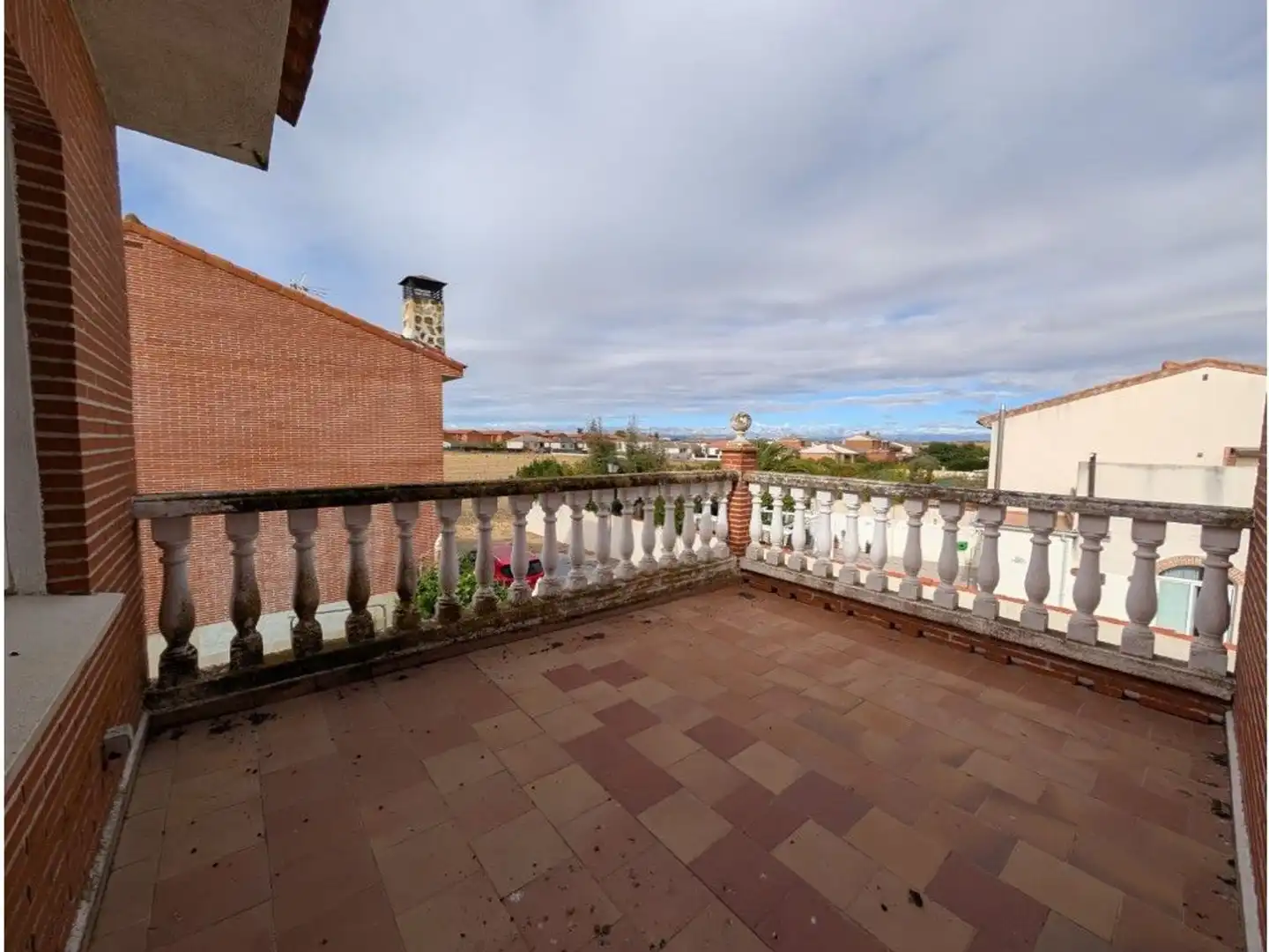 Terrassa de Casa o xalet en venda en Carmena
