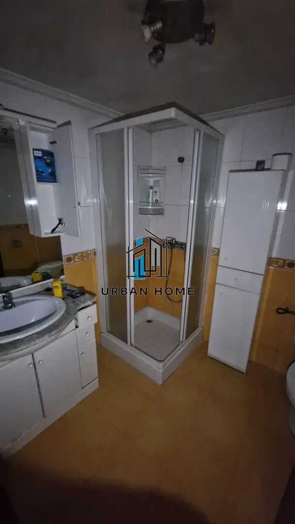 Baño de Casa o chalet en venta en Cimanes del Tejar con Calefacción y Jardín privado