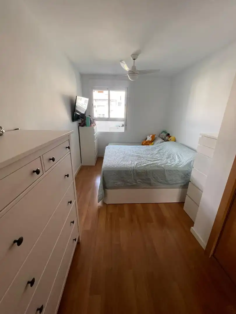 Schlafzimmer von Wohnung zum Verkauf in Málaga mit Klimaanlage, Terrasse und Abstellraum