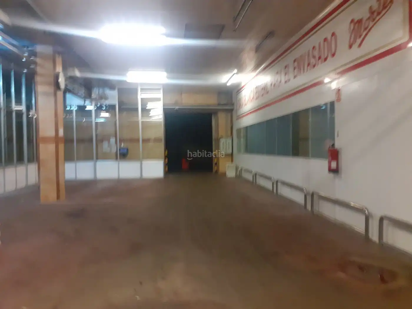 Nau industrial en venda en Sabadell