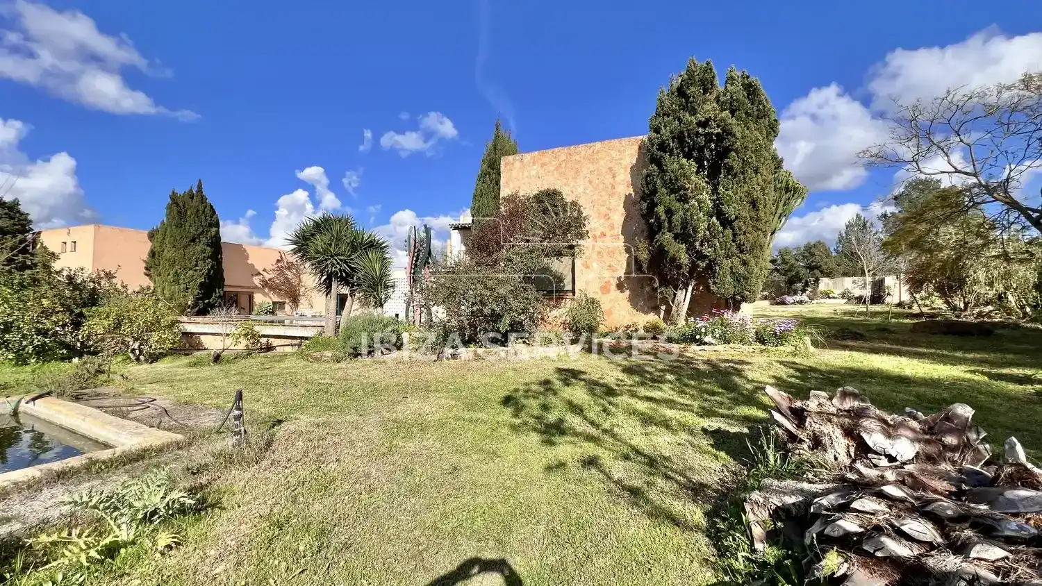 Xalet amb piscina en venda a Sant Antoni de Portmany