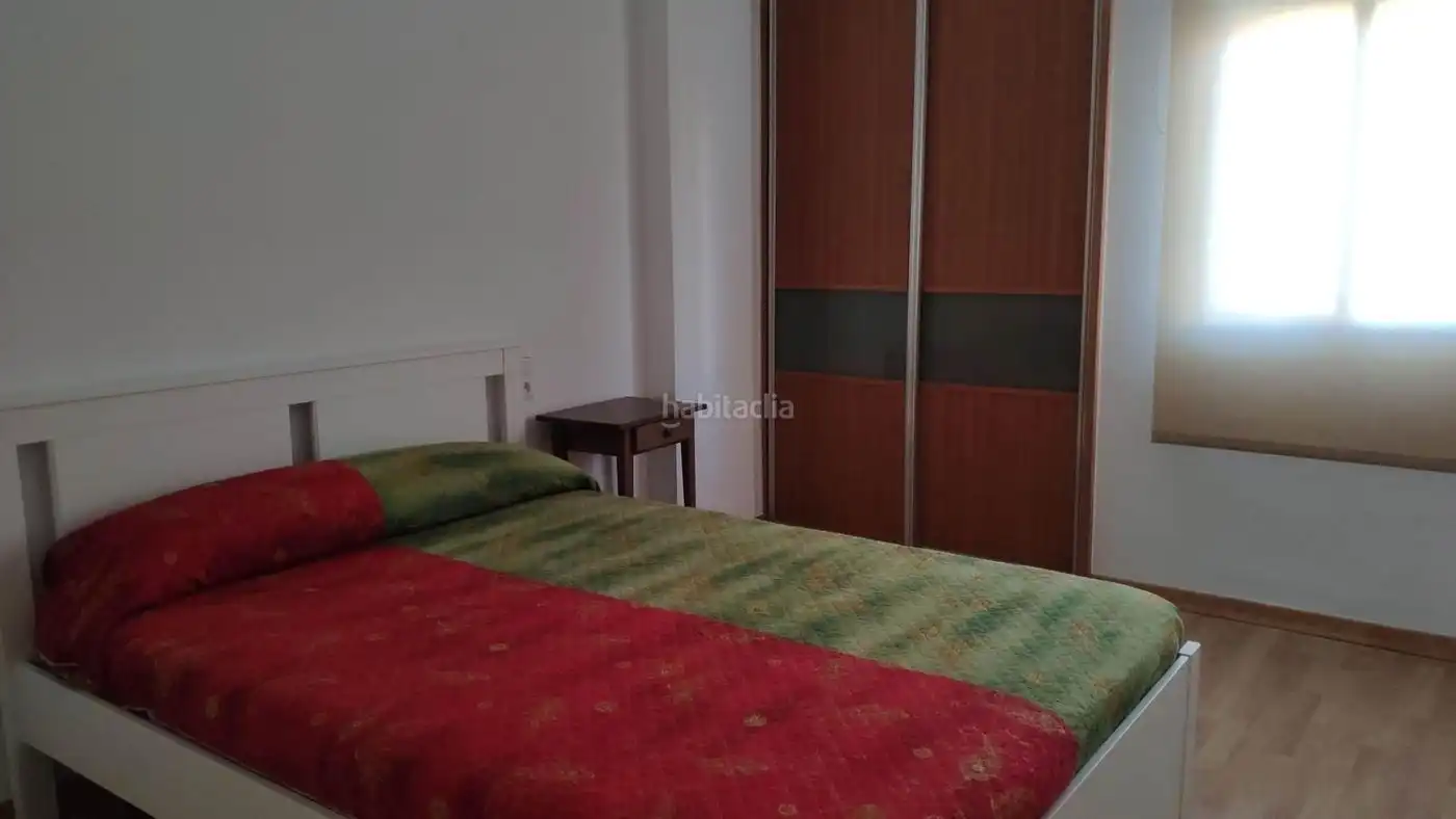 Flat for sale in Calle Carlos Mauricio Morales 32