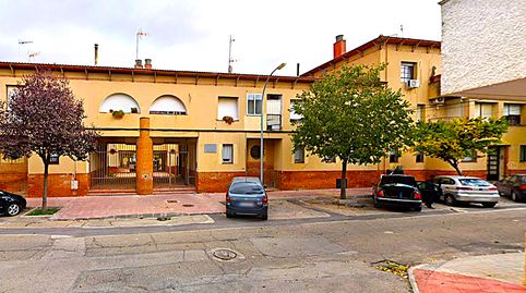 Foto 3 de Piso en venta en Concha Espina, Villacañas, Toledo