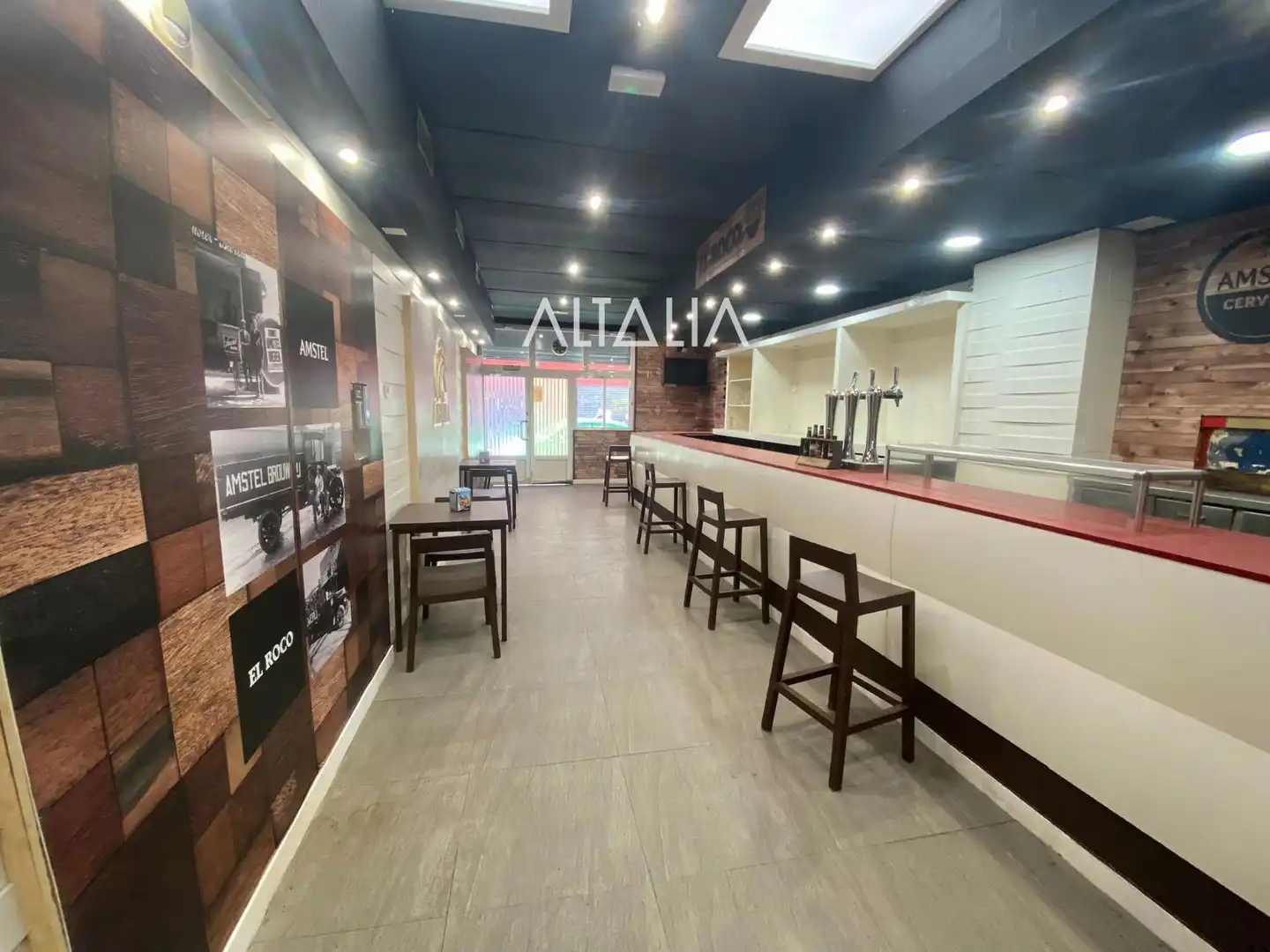 Local en venta en Cuenca con Aire acondicionado