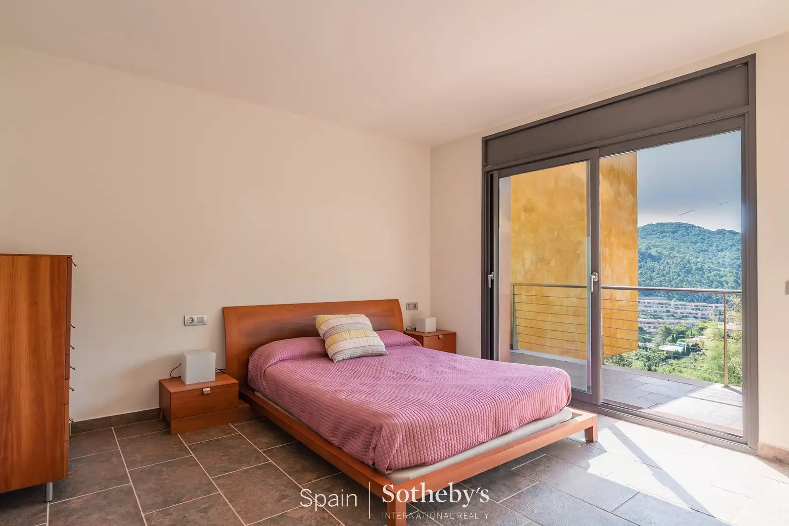 Dormitori de Casa adosada en venda en Begur amb Aire condicionat, Jardí privat i Terrassa