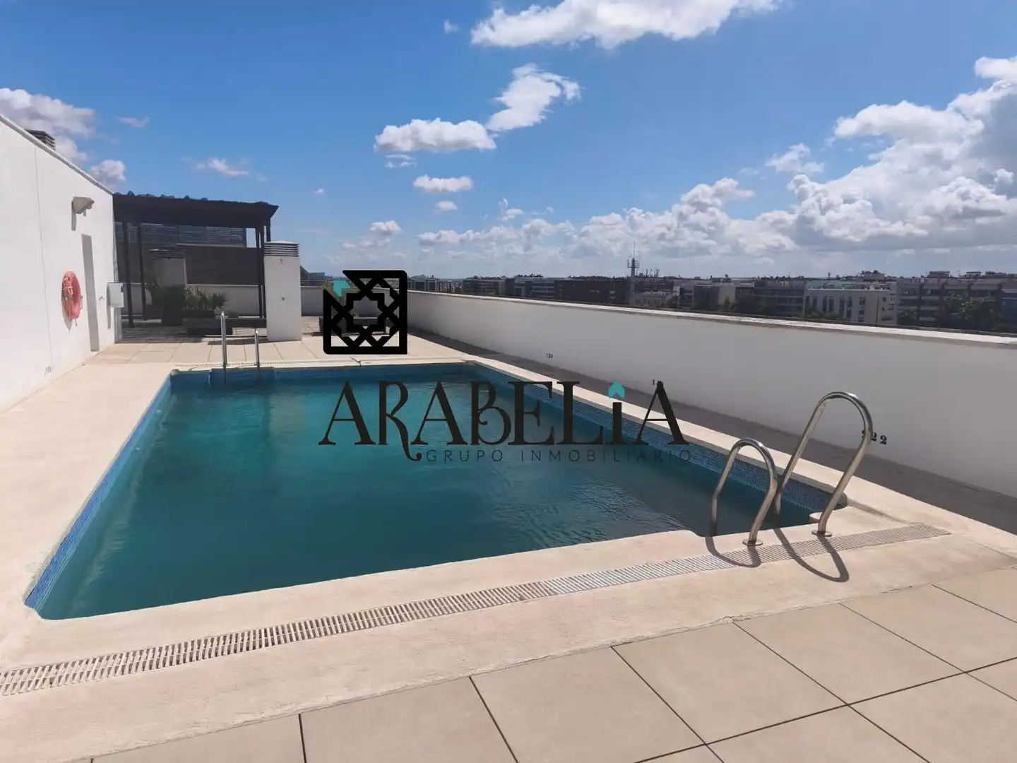 Piscina de Piso en venta en Córdoba con Aire acondicionado, Calefacción y Parquet