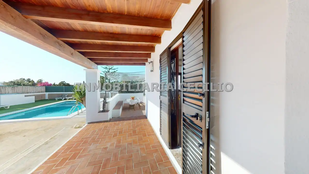 Chalet con piscina en venta en Carrer València 42, imagen 22