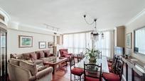 Sala d'estar de Pis en venda en Vigo  amb Aire condicionat