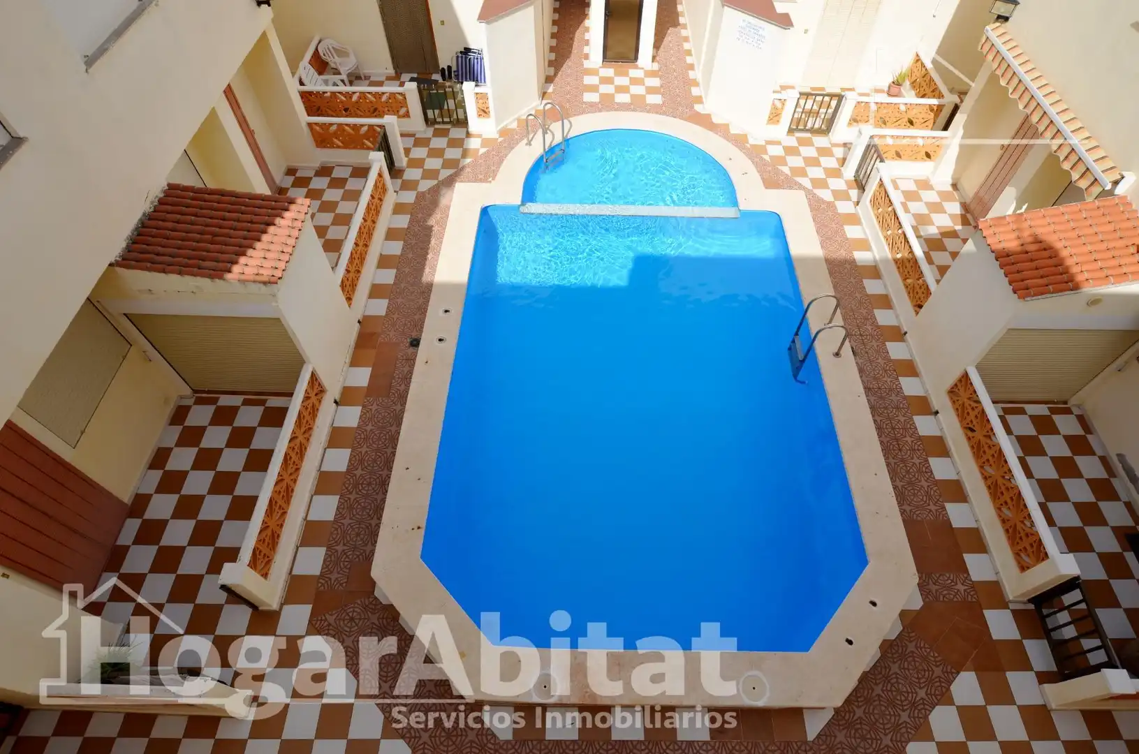 Piscina de Àtic en venda en Tavernes de la Valldigna amb Terrassa, Traster i Moblat