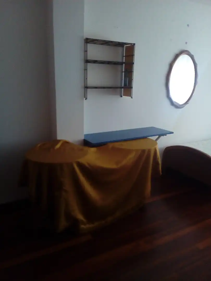 Piso de alquiler en Santiago de Compostela  con Calefacción, Parquet y Amueblado