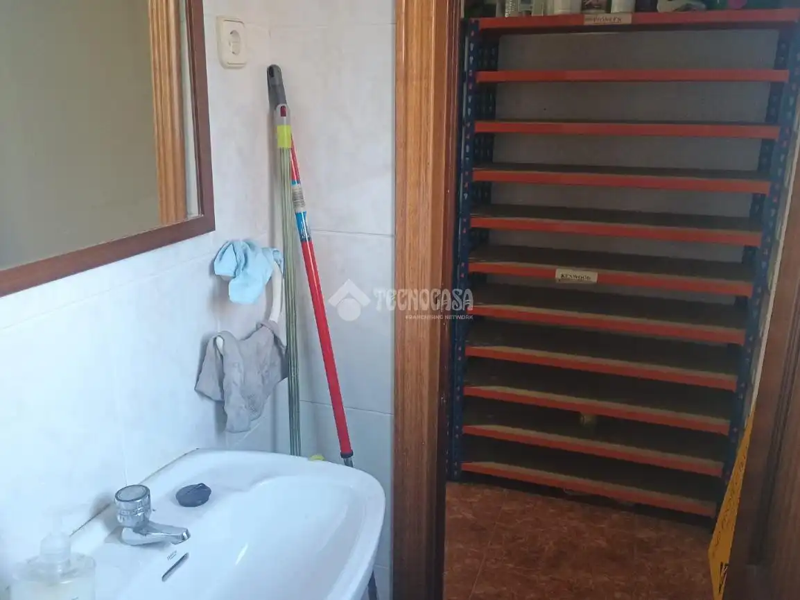 Badezimmer von Geschaftsraum zur Miete in Móstoles