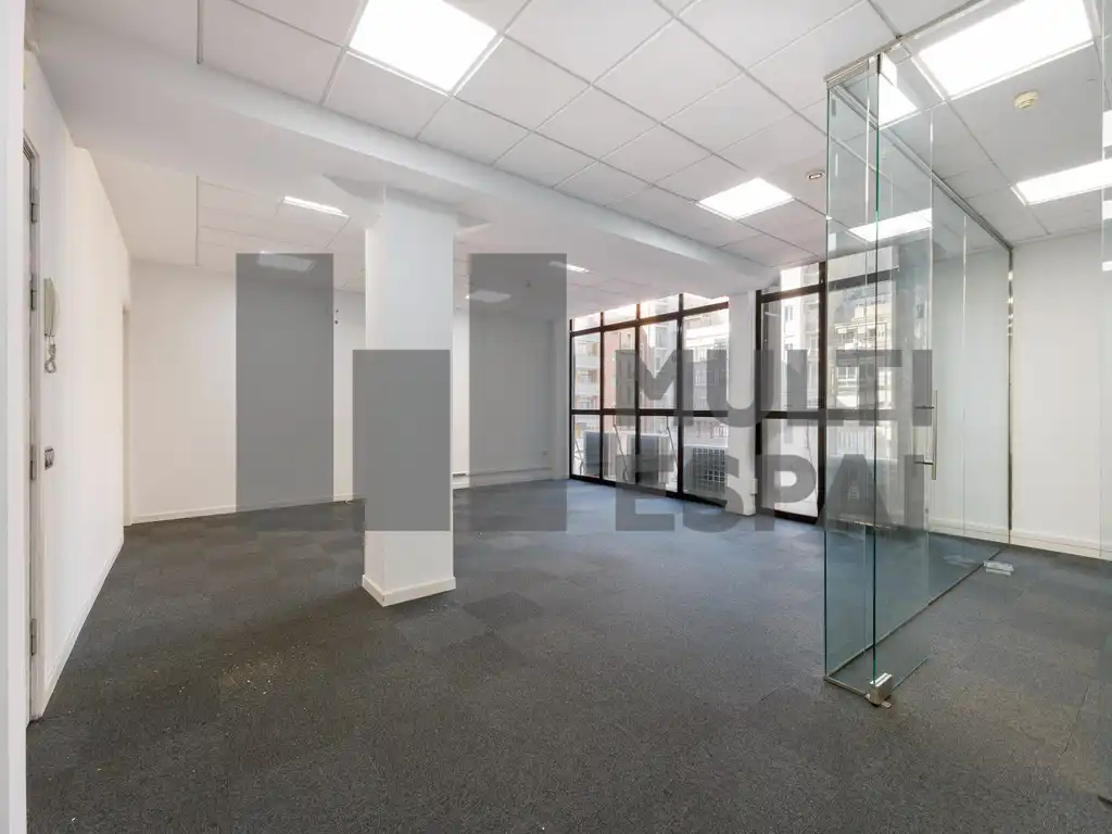 Office space with lift to rent in Carrer de Sepúlveda, imagen 4