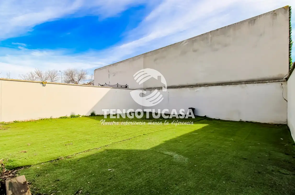 Terrace of Detached homes for rent in Madrid  with Air Conditioner, Heating and Private garden