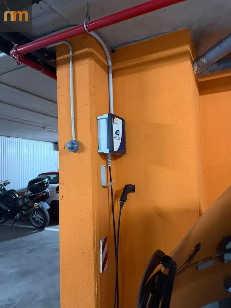 Parking of Flat for sale in Madrid  with Air Conditioner, Heating and Private garden