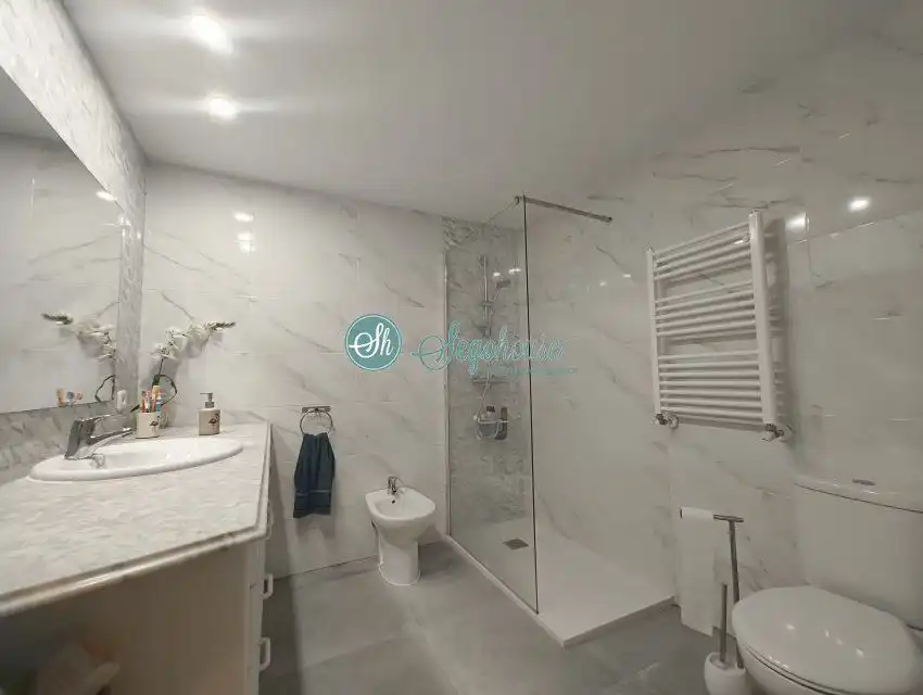 Piso con ascensor en venta en El Cerro - Carretera de San Rafael, imagen 31