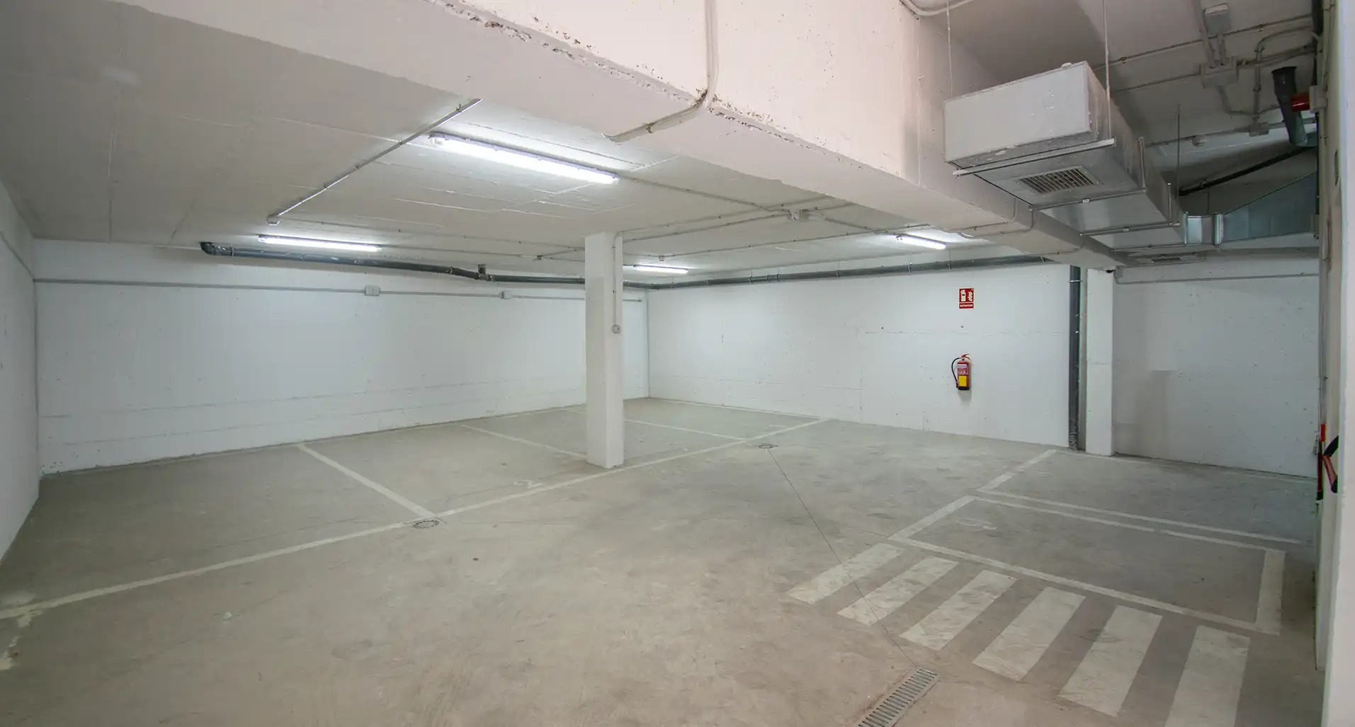 Aparcament de Casa o xalet per a compartir en Madrid amb Aire condicionat, Calefacció i Terrassa