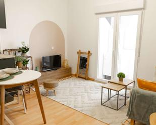 Living room of Apartment to share in  Madrid Capital  with Air Conditioner, Heating and Terrace