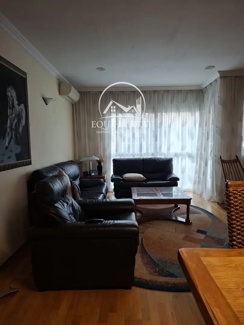 Sala d'estar de Casa adosada en venda en Alcarràs amb Aire condicionat, Jardí privat i Traster