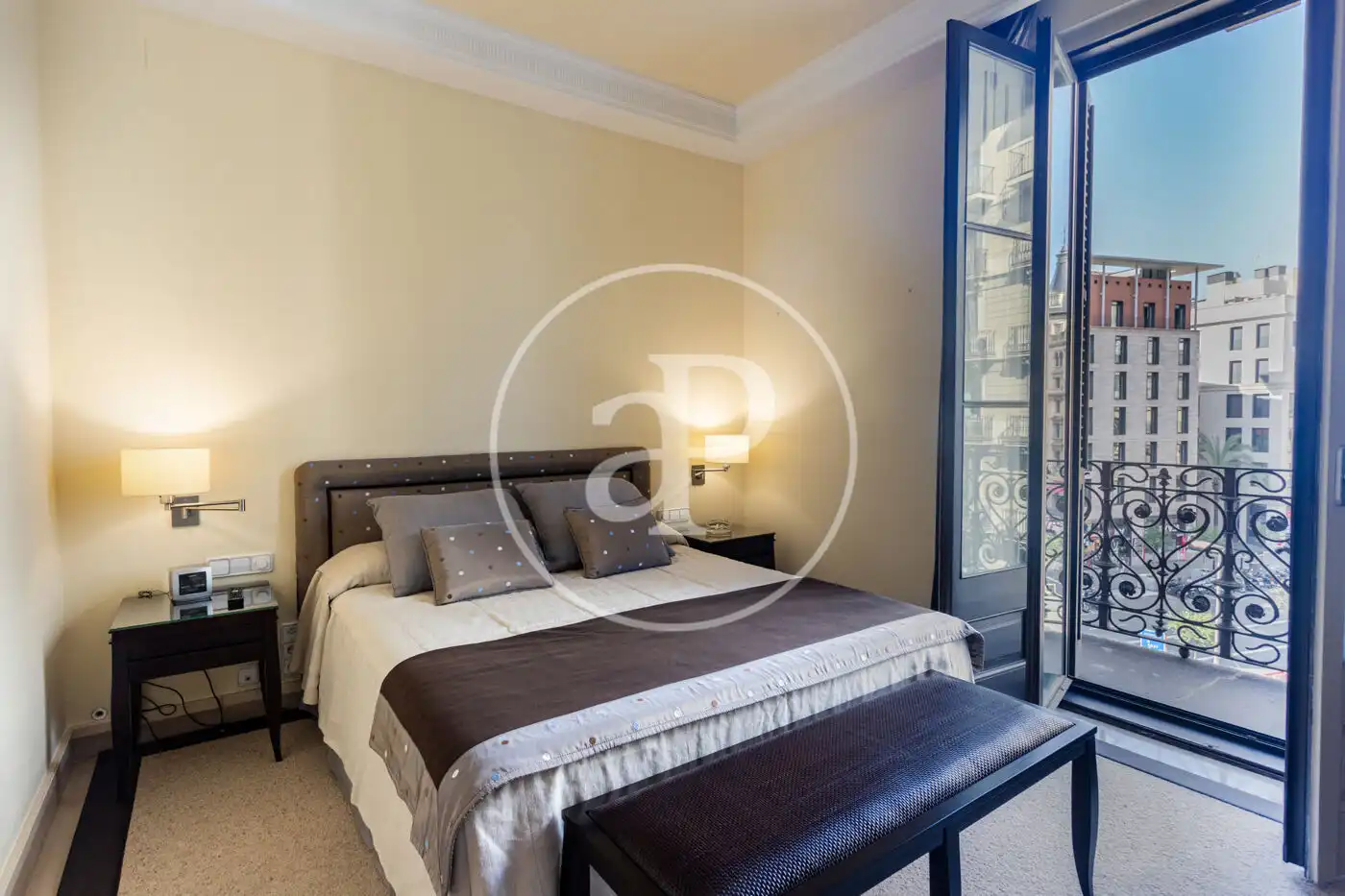Habitación de Piso de alquiler en Barcelona con Aire acondicionado, Calefacción y Amueblado