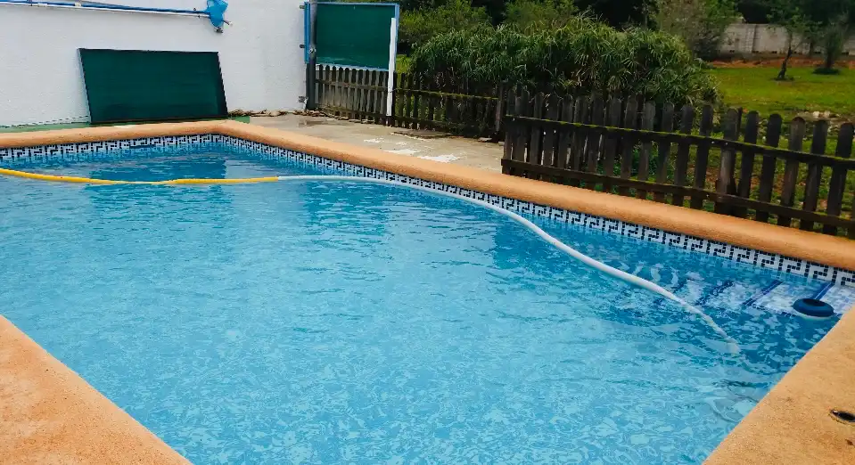 Piscina de Casa o xalet en venda en Muro de Alcoy amb Aire condicionat, Calefacció i Jardí privat