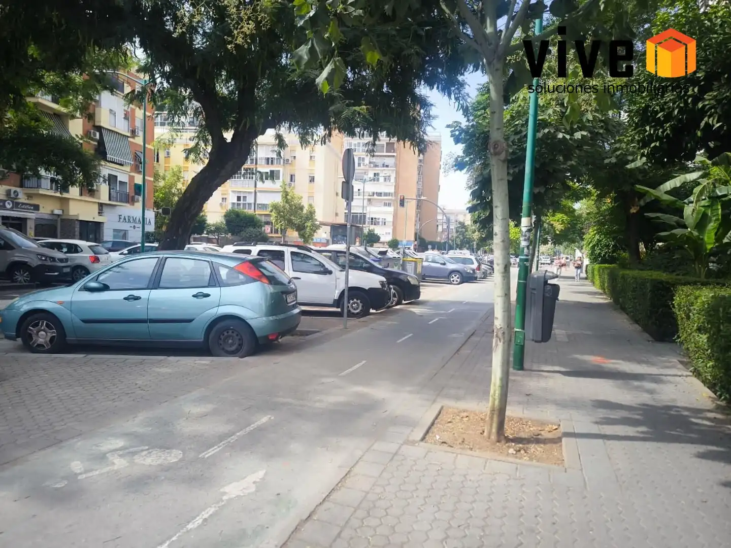 Parking of Flat for sale in Sevilla  with Air Conditioner and Heating