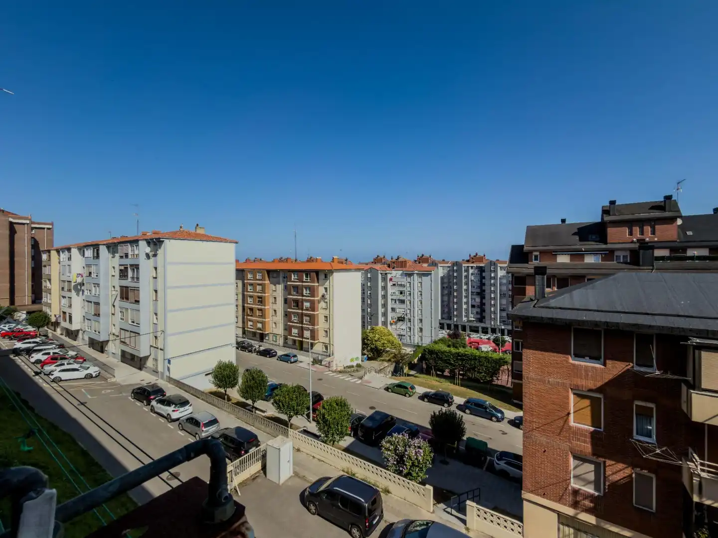 Außenansicht von Wohnung zum Verkauf in Santander mit Heizung