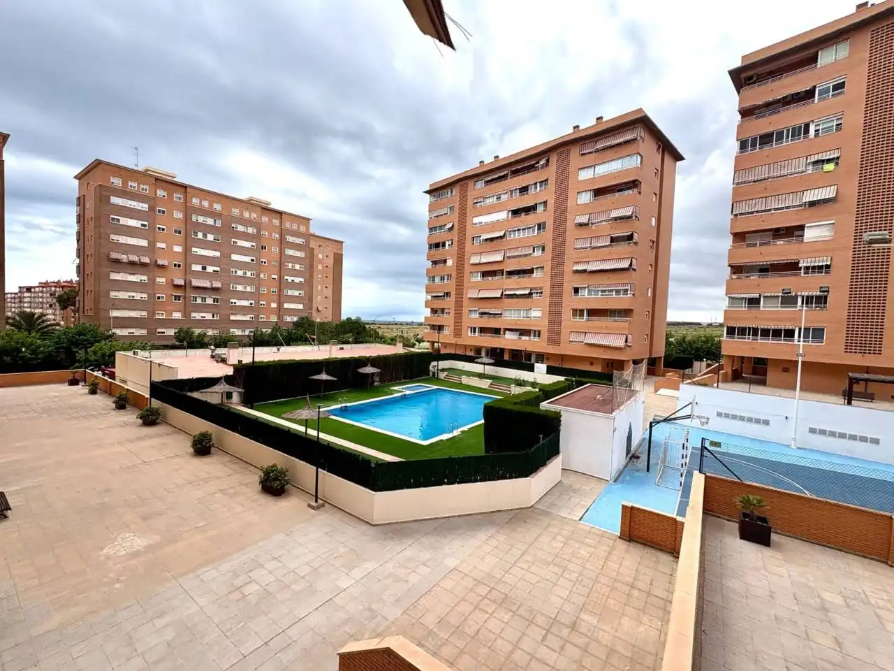Exterior view of Flat for sale in Alicante / Alacant  with Air Conditioner, Heating and Storage room