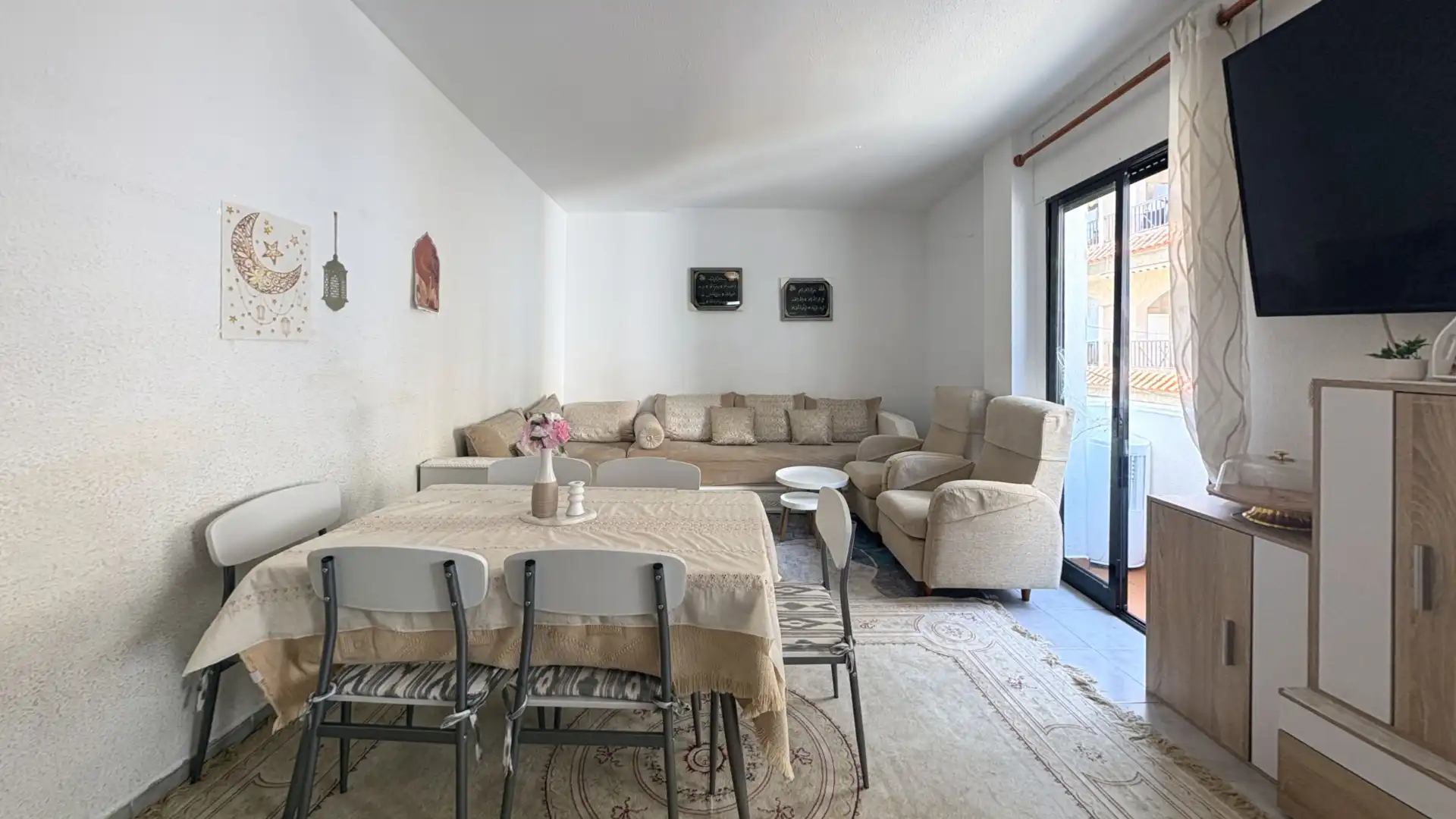 Living room of Flat for sale in Alcalà de Xivert  with Balcony and Community pool