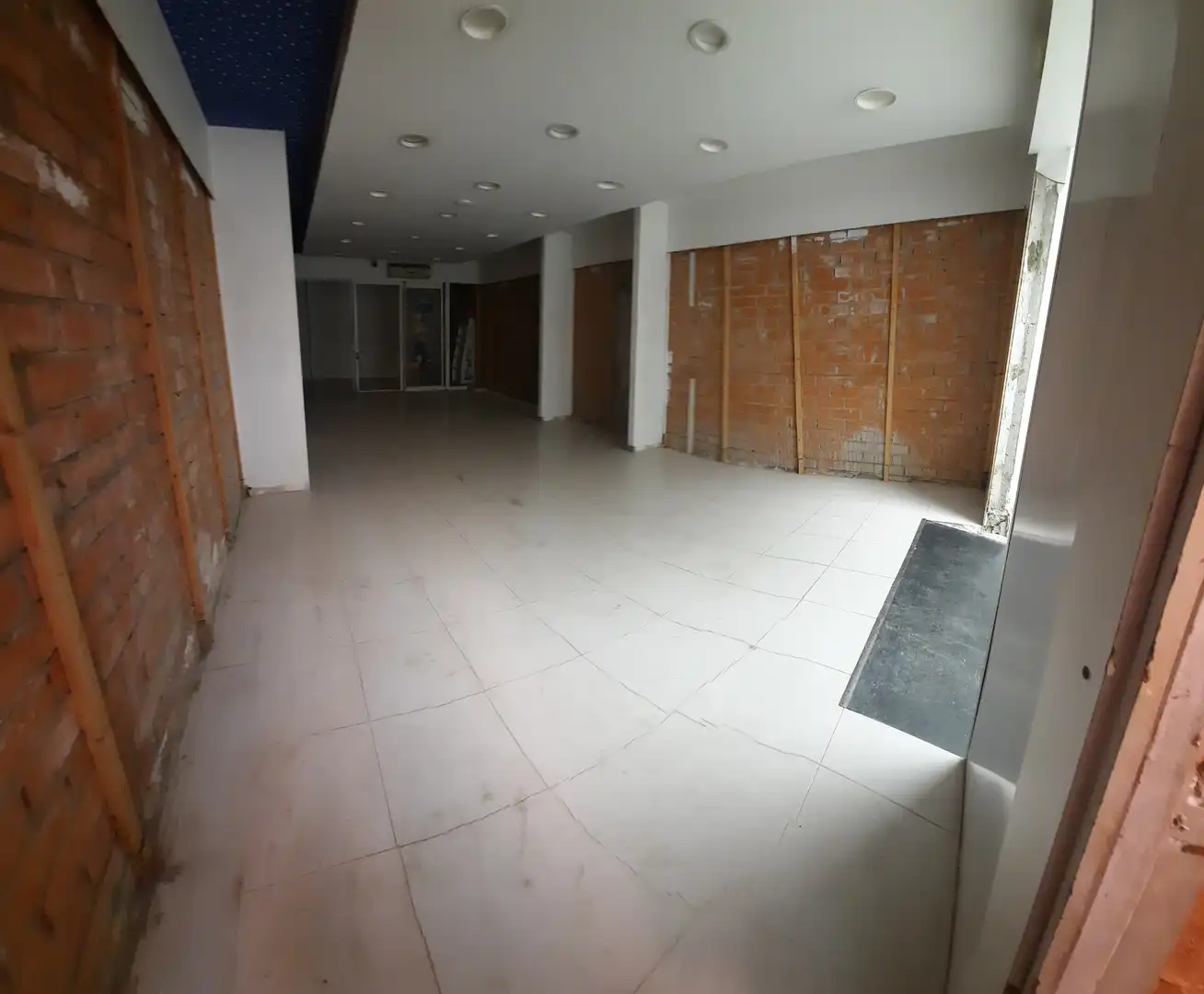 Local comercial de lloguer a Carrer Francesc Macià 60, imagen 4