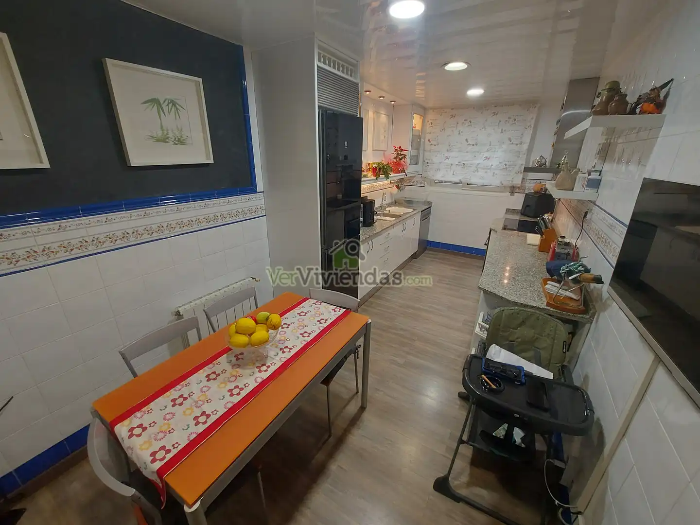 Cocina de Casa adosada en venta en Sant Llorenç d'Hortons con Aire acondicionado, Calefacción y Jardín privado